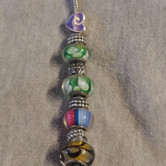 Charm bracelet - Picture 3 of 4
